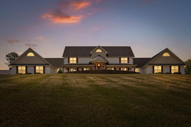 2979 Blythe Ferry Road, Dayton, TN 37321
