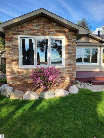 254 S E Silver Lake Road, Traverse City, MI 49685