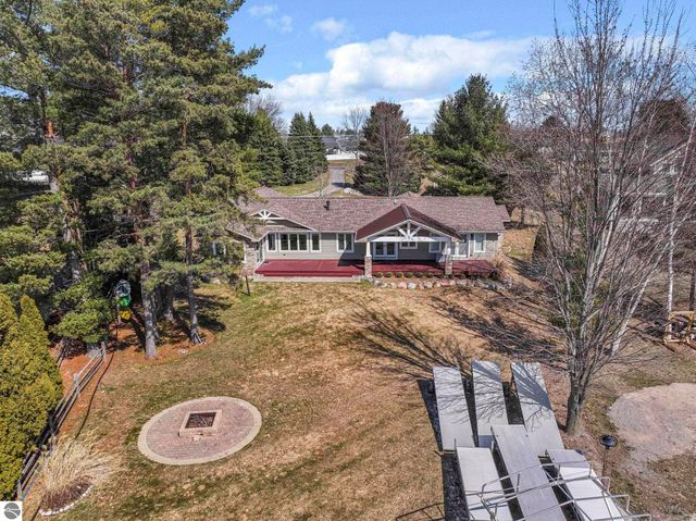 254 S E Silver Lake Road, Traverse City, MI 49685