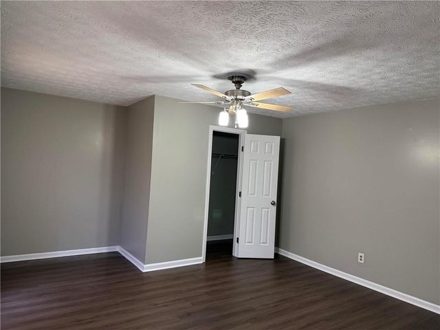 818 BRADFORD Court, Lilburn, GA 30047