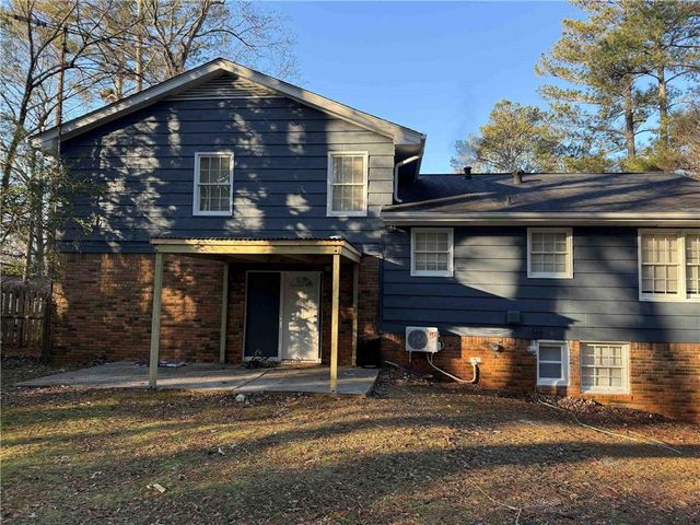 818 BRADFORD Court, Lilburn, GA 30047