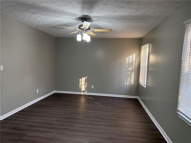 818 BRADFORD Court, Lilburn, GA 30047