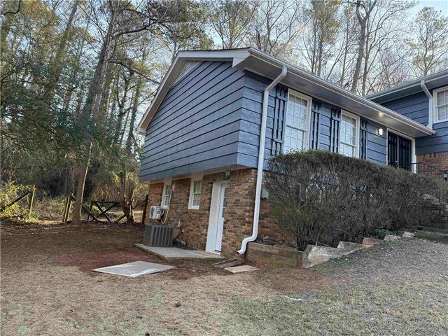 818 BRADFORD Court, Lilburn, GA 30047