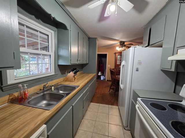 1162 Mcdonald Avenue, West Columbia, SC 29172