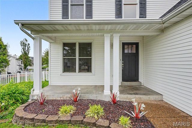 1424 Devonshire County Drive, Wentzville, MO 63385