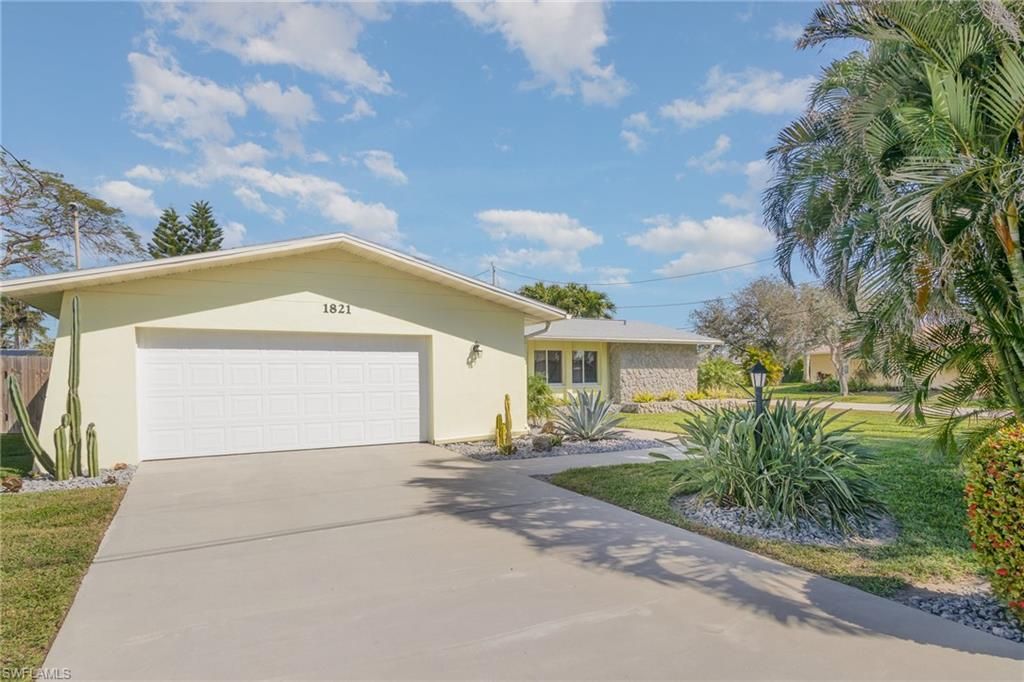 Image 2 of property listing at 1821 Cornwallis PKWY, Cape Coral, FL 33904
