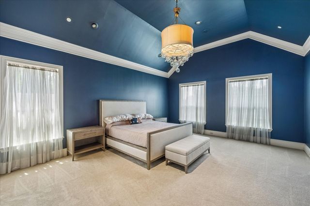 4802 Saxon Street, Bellaire, TX 77401