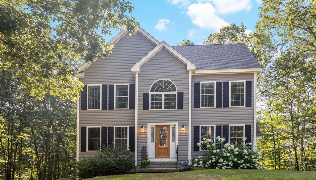 5 Fresian Lane, Rochester, NH 03867