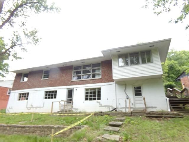 505 Forest Road, Huntington, WV 25705