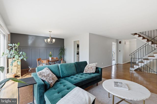 2928 NOB HILL CT, Alexandria, VA 22314