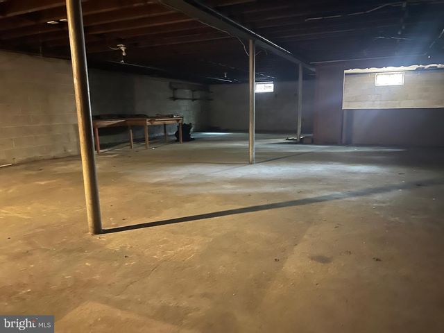 571 AND 533 W SHERMAN AVE, Vineland, NJ 08360