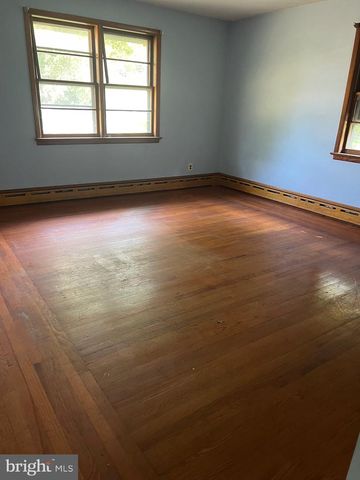 571 AND 533 W SHERMAN AVE, Vineland, NJ 08360