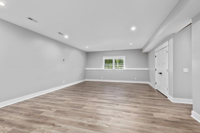 4401 Greenly Street, Jamestown Twp, MI 49426