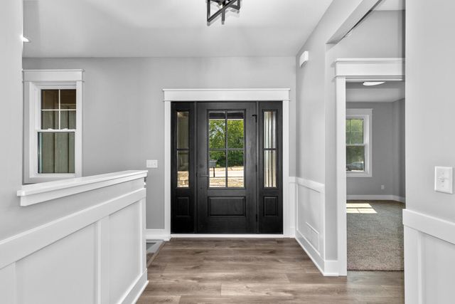 4401 Greenly Street, Jamestown Twp, MI 49426