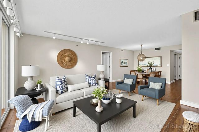 5340 NW 2nd Avenue 421, Boca Raton, FL 33487