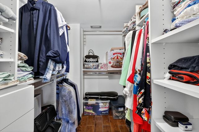 5340 NW 2nd Avenue 421, Boca Raton, FL 33487