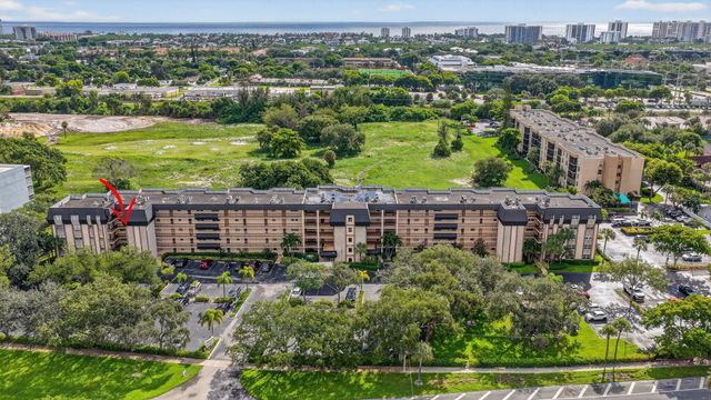 5340 NW 2nd Avenue 421, Boca Raton, FL 33487