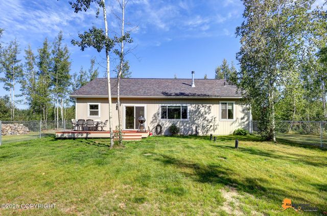 3066 S Lions Circle, Big Lake, AK 99652