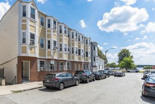 204 H St 1, Boston, MA 02127
