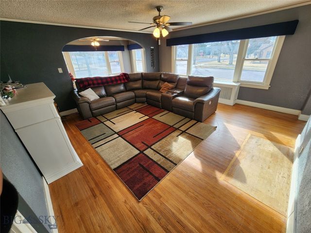 3301 1st Avenue N, Great Falls, MT 59401