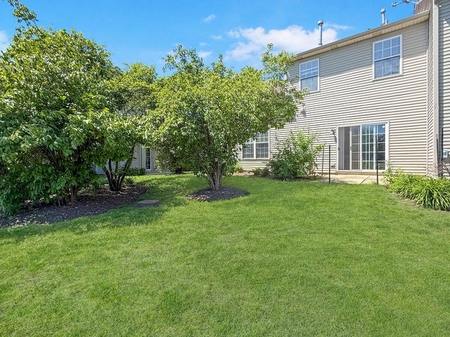 1089 Ellsworth Drive, Grayslake, IL 60030