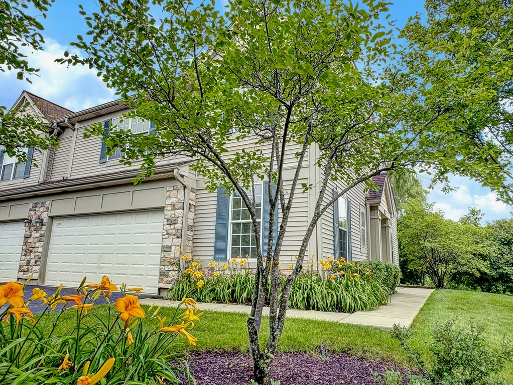 1089 Ellsworth Drive, Grayslake, IL 60030