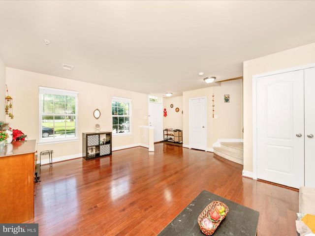 22619 SWEETSPIRE DR, Clarksburg, MD 20871
