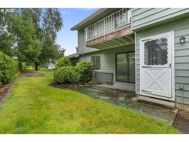 512 Sw EASTMAN Pkwy, Gresham, OR 97080