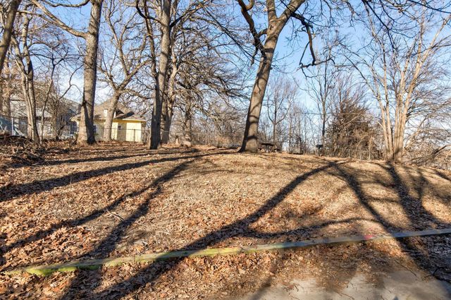 229 College Avenue, Des Moines, IA 50314