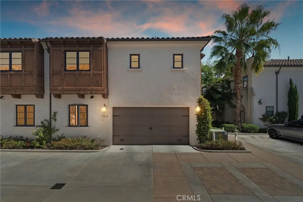 586 S 2nd Avenue B, Arcadia, CA 91006