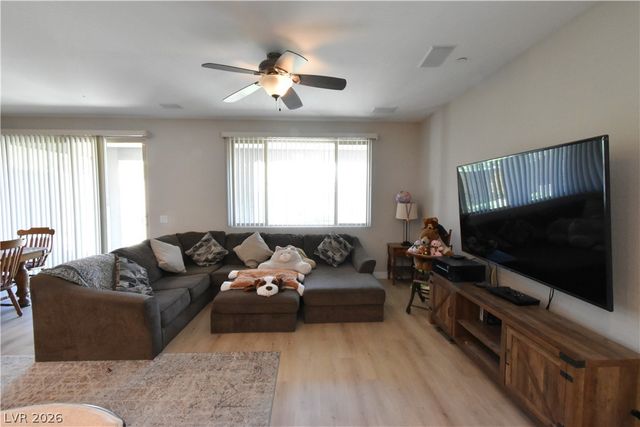 12528 Oregon Cherry Avenue, Las Vegas, NV 89138