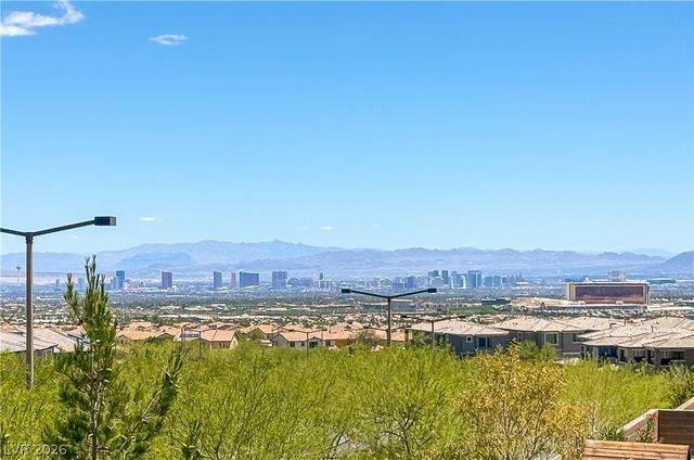 12528 Oregon Cherry Avenue, Las Vegas, NV 89138