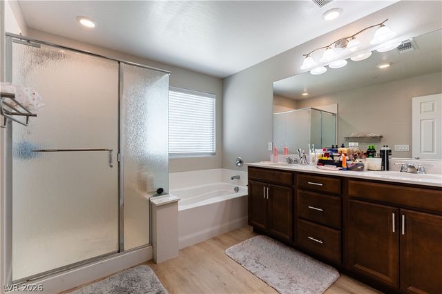 12528 Oregon Cherry Avenue, Las Vegas, NV 89138