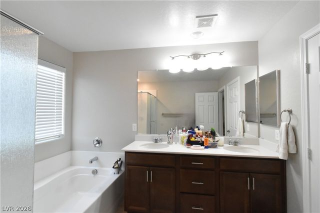 12528 Oregon Cherry Avenue, Las Vegas, NV 89138