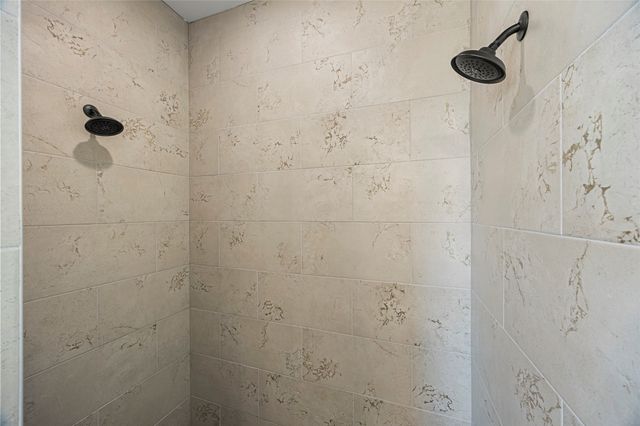 4820 Sasha Way, Caddo Mills, TX 75135