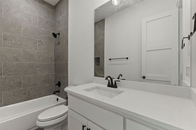 4820 Sasha Way, Caddo Mills, TX 75135