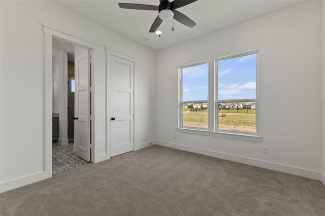 4820 Sasha Way, Caddo Mills, TX 75135