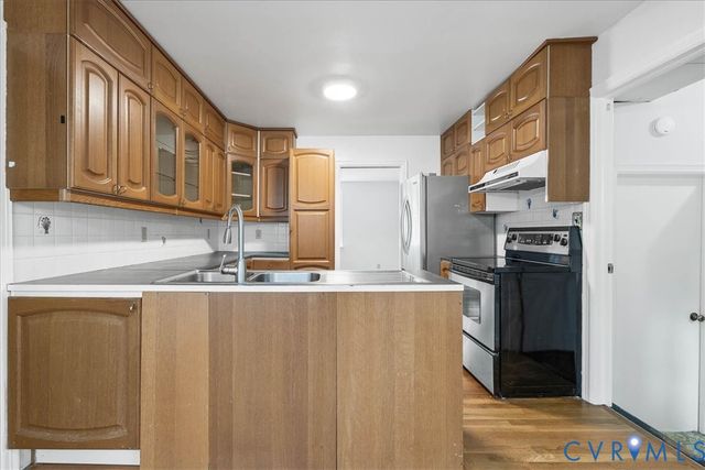 1304 Wellington Rd, Colonial Heights, VA 23834