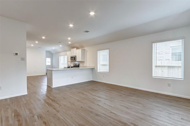 1942 Foxtail Creek Court, Crosby, TX 77532