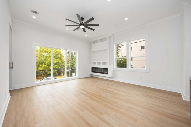 1413 Stanford Street, Houston, TX 77019