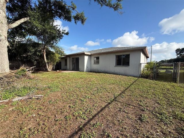 7026 68TH AVENUE N, Pinellas Park, FL 33781
