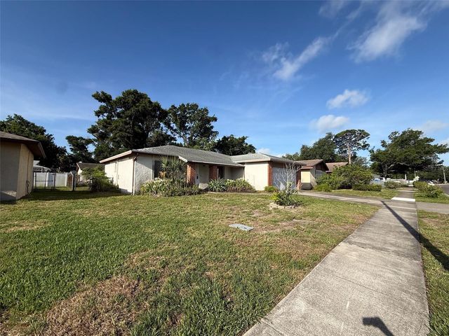 7026 68TH AVENUE N, Pinellas Park, FL 33781