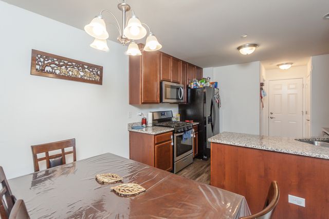 1437 CRIMSON Lane, Yorkville, IL 60560