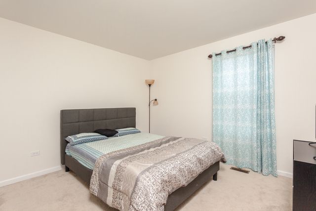 1437 CRIMSON Lane, Yorkville, IL 60560