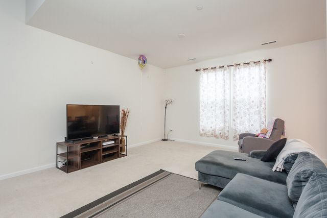 1437 CRIMSON Lane, Yorkville, IL 60560