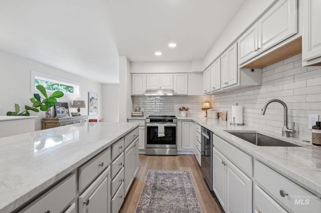 2301 N 19th, Boise, ID 83702
