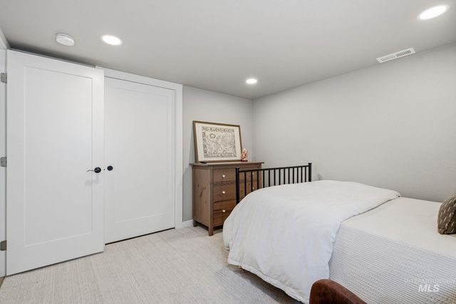 2301 N 19th, Boise, ID 83702