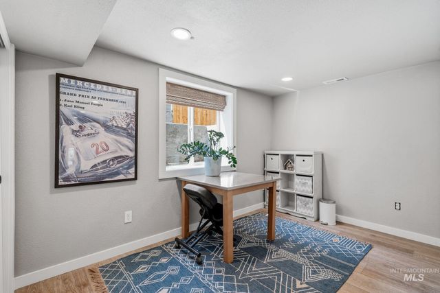 2301 N 19th, Boise, ID 83702