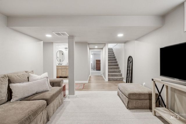 2301 N 19th, Boise, ID 83702
