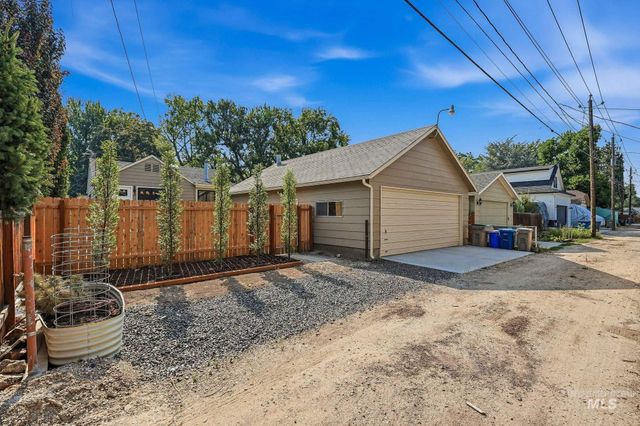 2301 N 19th, Boise, ID 83702